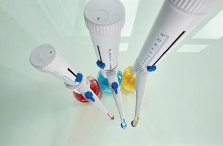 Eppendorf_Varispenser®_2_Varispenser®_2x